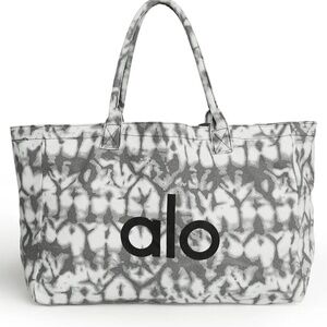 Alo Shopper Tote - NWT